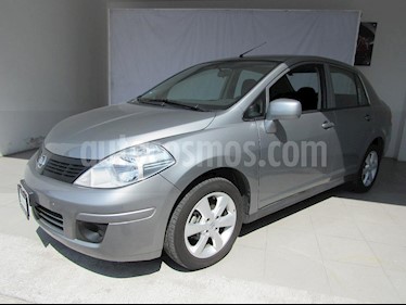 Foto venta Auto Seminuevo Nissan Tiida Sedan Advance (2018) color Gris precio $206,000