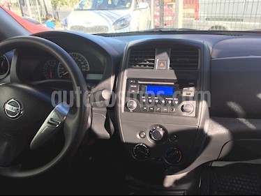 foto Nissan Versa 1.6L Advance usado (2015) color Gris precio $6.600.000