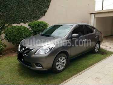 Foto venta Auto Usado Nissan Versa Acenta (2013) color Marron precio $235.000