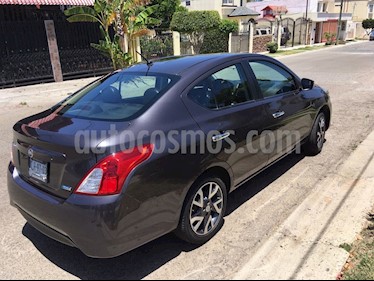 Foto venta Auto Usado Nissan Versa Exclusive Aut (2015) color Acero precio $170,000