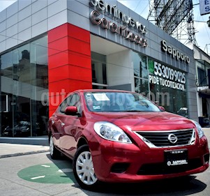 Foto venta Auto Usado Nissan Versa Sense (2013) color Rojo Burdeos precio $140,000