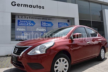 Foto venta Auto Usado Nissan Versa Sense (2017) color Rojo precio $180,000