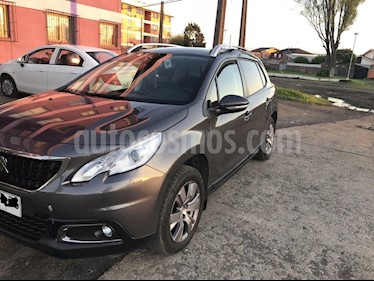 Foto venta Auto Usado Peugeot 2008 1.6L Active Pack Blue HDi (2017) color Gris Platinium precio $9.700.000