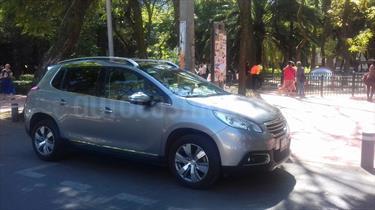 Foto venta Auto Seminuevo Peugeot 2008 1.6L (2014) color Gris Artemis precio $137,000