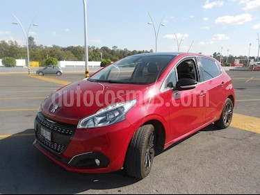 Foto venta Auto Seminuevo Peugeot 208 1.6L Allure (2017) color Rojo precio $209,997