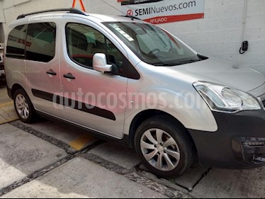 Foto venta Auto Seminuevo Peugeot Partner Tepee Outdoor 7 pas. (2017) color Gris precio $247,000