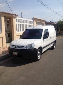 Foto Peugeot Partner 1.4L usado (2012) color Blanco precio u$s3.800
