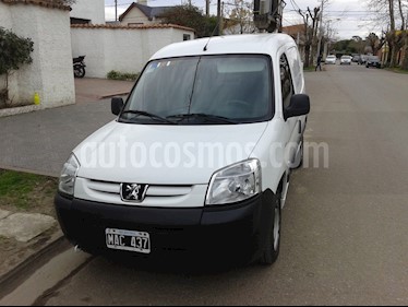 foto Peugeot Partner Furgón Confort HDi usado (2013) color Blanco precio $240.000