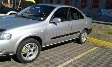 foto Renault-Samsung SM3 PE Entry 1.6L usado (2012) color Gris Plata precio $4.400.000