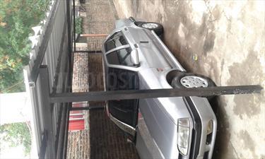 Foto venta Auto Usado Renault 19 Tric RT 1.7 (1993) color Gris Plata precio $85.000