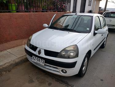foto Renault Clio ll 5 Puertas 1.6 16V Privilege ABS Mec 5P NEW usado (2005) color Blanco precio $2.100.000