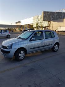 Foto venta Auto usado Renault Clio ll 5 Puertas 1.6 16V Privilege ABS Mec 5P NEW (2006) color Gris Iceberg precio $2.800.000