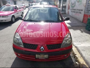 Foto venta Auto Seminuevo Renault Clio 1.6L Authentique (2006) color Rojo precio $47,000