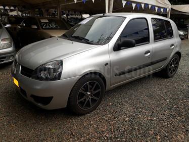 foto Renault Clio Campus Ac usado (2014) color Gris precio $23.500.000