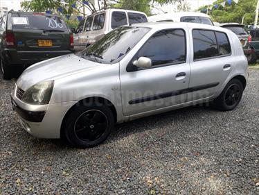 foto Renault Clio Clio Dynamique usado (2005) color Gris precio $15.500.000