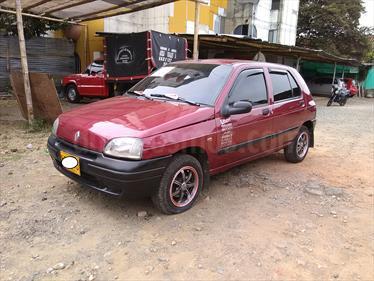 foto Renault Clio Clio RN usado (1997) color Rojo precio $9.500.000