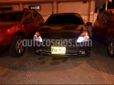 foto Renault Clio cool usado (2008) color Gris precio $16.000.000