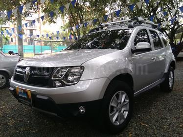 foto Renault Duster 1.6L Dinamique 4x2 usado (2017) color Gris Estrella precio $55.000.000