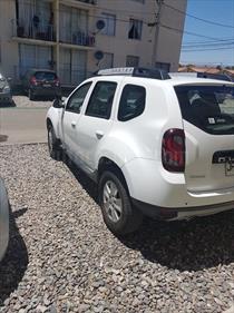 foto Renault Duster 2.0L Zen Tech 4x2 usado (2017) color Blanco precio $8.800.000