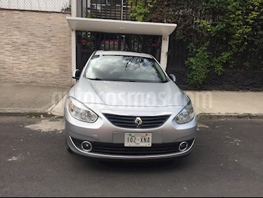 foto Renault Fluence Dynamique CVT usado (2011) color Plata precio $120,000