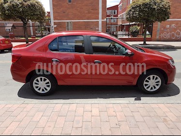 foto Renault Logan Expression usado (2016) color Rojo Fuego precio $30.000.000