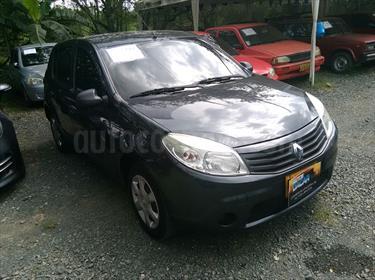 foto Renault Sandero 1.6 Expression Mec 5P usado (2012) color Gris precio $25.500.000