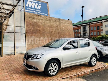 Foto Renault Sandero Intens Aut usado (2018) color Plata Reflex precio $37.900.000