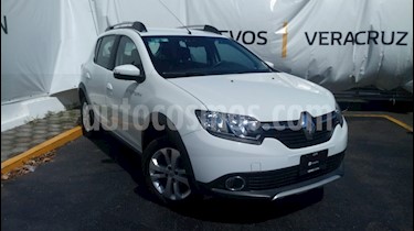 Foto venta Auto Seminuevo Renault Stepway Intens (2018) color Blanco Glaciar