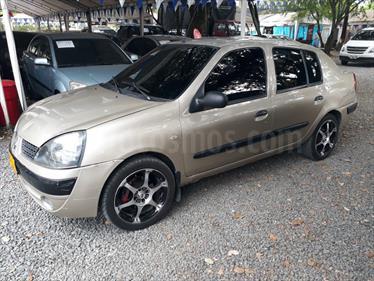 foto Renault Symbol 1.4 Expression usado (2003) color Beige precio $14.000.000
