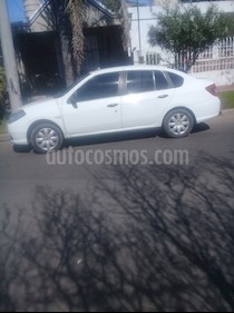 foto Renault Symbol 1.6 Authentique Pack II usado (2011) color Blanco Glaciar precio $160.000