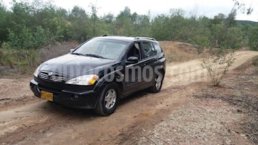 Foto venta Carro usado Ssangyong Kyron 2.0L 4x4 TDi Aut Full (2007) color Negro precio $26.000.000