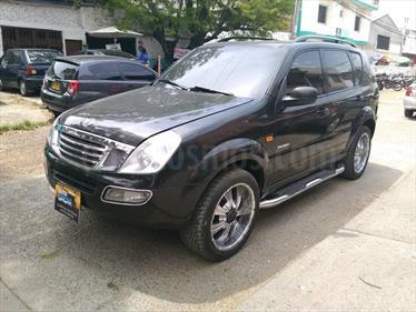 SsangYong Rexton W W 2.7 Aut usado (2004) color Negro precio $30.000.000