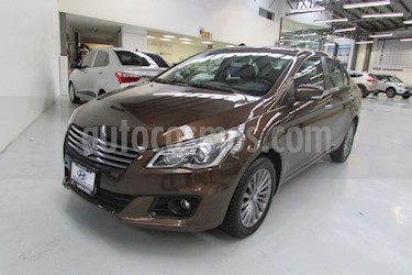Foto venta Auto Usado Suzuki Ciaz GLX (2016) color Cafe precio $185,000