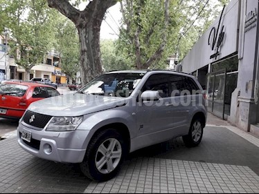 Foto venta Auto usado Suzuki Grand Vitara JIII 2.0 (2008) color Gris Claro precio $370.000