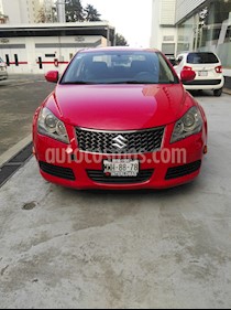 Foto venta Auto Seminuevo Suzuki Kizashi GLX Aut (2014) color Rojo precio $175,000