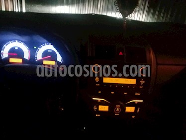 Foto venta Auto usado Toyota Corolla 1.6 GLI (2013) color Rojo precio u$s14,000