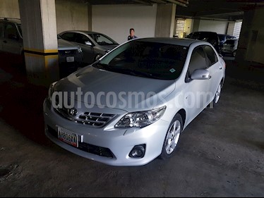 Foto venta carro Usado Toyota Corolla GLi Aut (2013) color Plata precio u$s8.800
