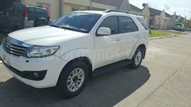 Toyota Fortuner 4.0L Aut 4x2 usado (2015) color Blanco precio u$s44.500