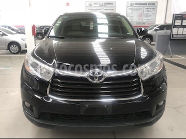 Foto venta Auto Seminuevo Toyota Highlander XLE (2015) color Negro precio $439,000