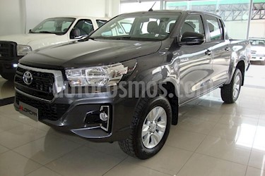 Foto venta Auto usado Toyota Hilux 2.4 4x4 DX TDi SC (2018) color Gris Oscuro precio $450.000