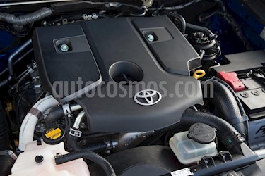 foto Toyota Hilux 2.5L TD 4x4 C-D usado (2016) color Gris Oscuro precio u$s17,500