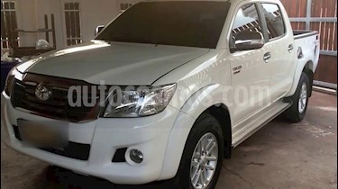 foto Toyota Hilux 2.8L Tdi 4x4 CD usado (2011) color Blanco precio u$s8,000