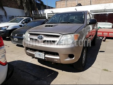 Foto venta Auto Usado Toyota Hilux 3.0 4x2 STD SC (2008) color Dorado precio $410.000