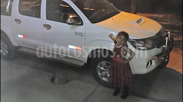 Foto venta Auto usado Toyota Hilux 3.0L TD 4x4 C-D SRV (2014) color Blanco precio u$s29,000