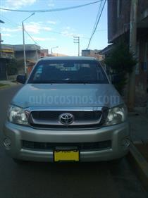 foto Toyota Hilux 4x2 C-D Diesel usado (2008) color Plata precio u$s13,000