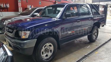 foto Toyota Hilux 4x4 C-D GX Gas usado (2005) color Azul precio $12,000