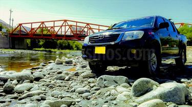 foto Toyota Hilux 4x4 C-D XL Diesel usado (2012) color Negro precio u$s21,500