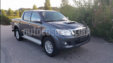 Foto Toyota Hilux 4x4 CD usado (2014) color Gris precio u$s9.000