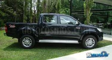 foto Toyota Hilux Doble Cabina 4.0L 4x4 Aut usado (2016) color Negro precio u$s250.000.000