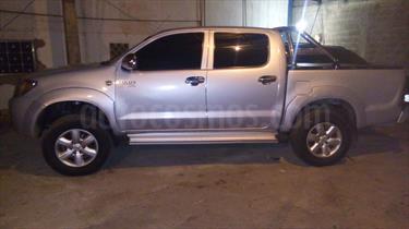 foto Toyota Hilux Doble Cabina 4x4 usado (2007) color Plata precio u$s11.000